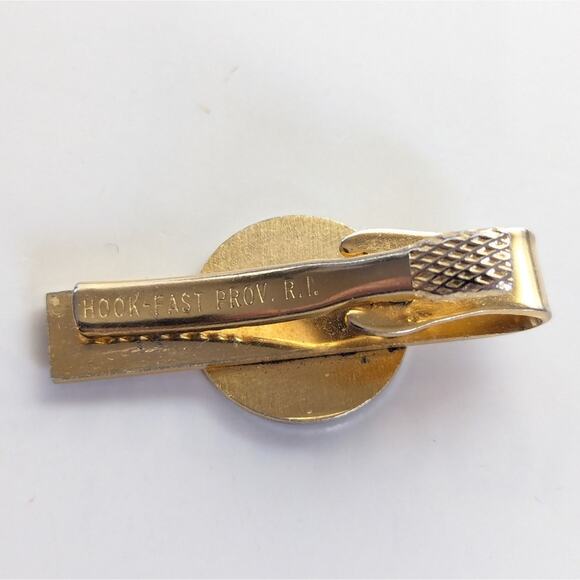 Vintage Hook Fast RI Gold Tone Original XVIII Olympiad 1964 Tokyo Tie Bar Clasp - Picture 2 of 4